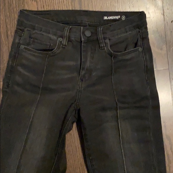 Front seam mid rise black jeans - Picture 2 of 3